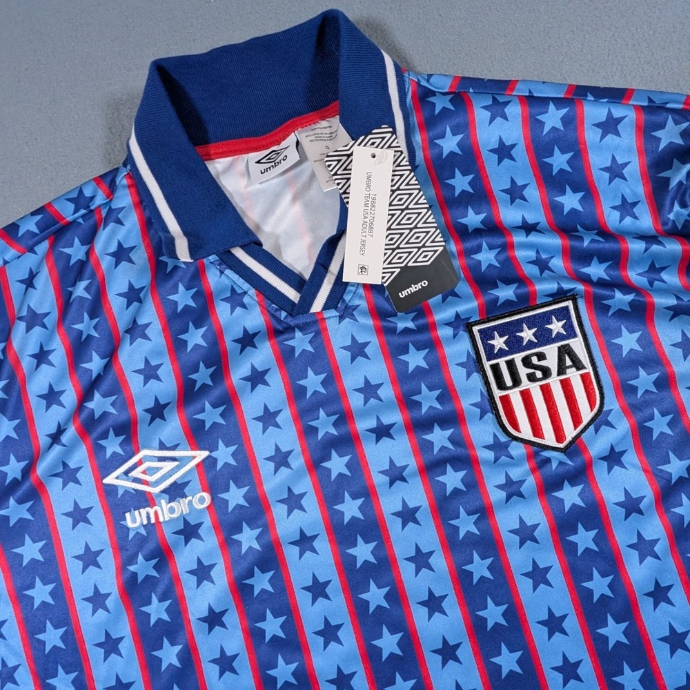 Umbro USA Soccer Jersey Mens Large Blue Stars Stripes Team Short Sleeve Polo